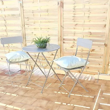 Blue Sky Rooftop - Policlinico Guest house *