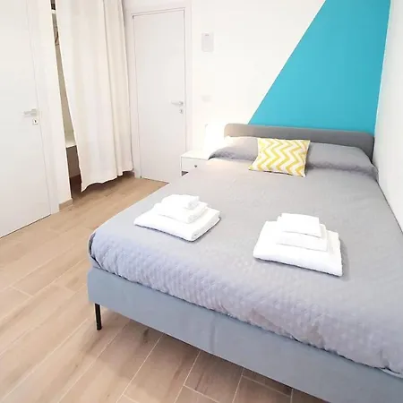 Blue Sky Rooftop - Policlinico Guest house *