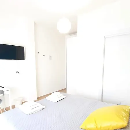 Gæstehus Blue Sky Rooftop - Policlinico