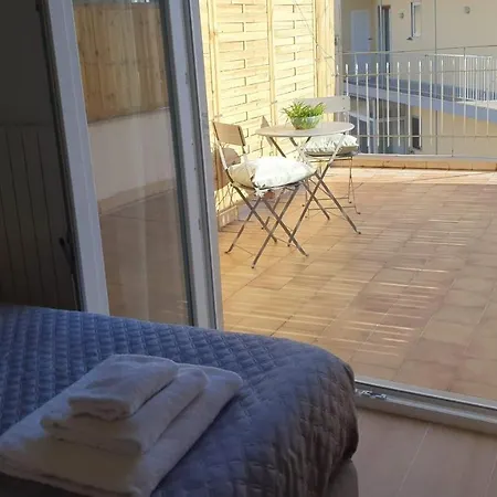 Blue Sky Rooftop - Policlinico 3* Bari